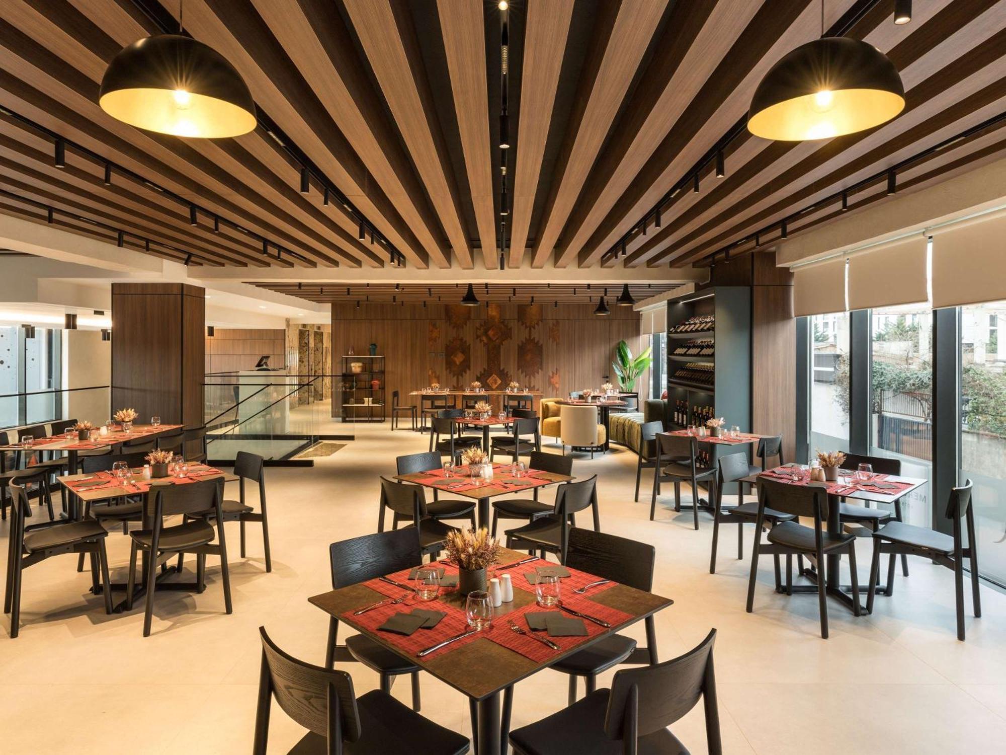 Mercure Tirana Exterior foto
