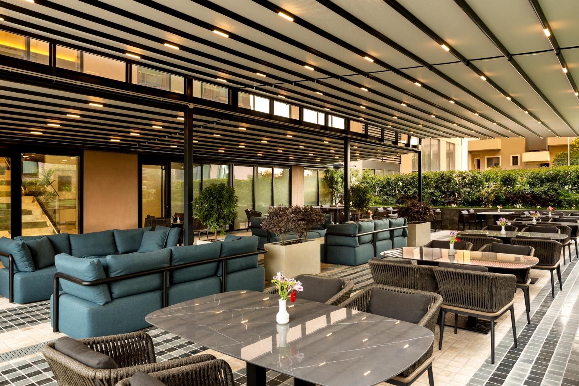 Mercure Tirana Exterior foto